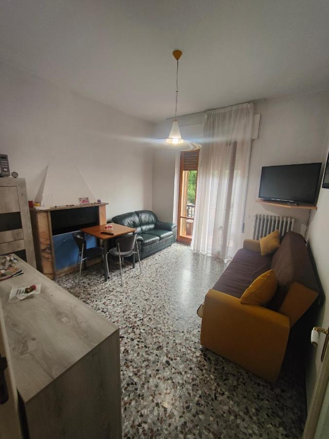 Ani Appartement Porto SantʼElpidio Buitenkant foto